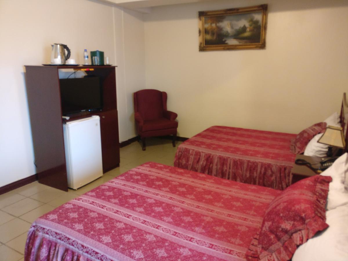 ג'ורג'טאון Regency Suites Hotel מראה חיצוני תמונה